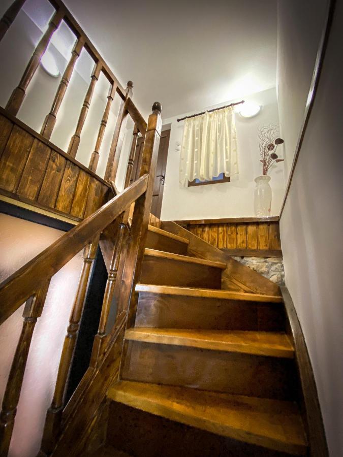 Villa Старият Дюкянь Elena Exterior foto