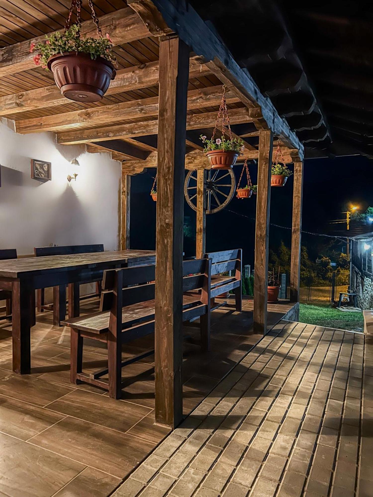 Villa Старият Дюкянь Elena Exterior foto